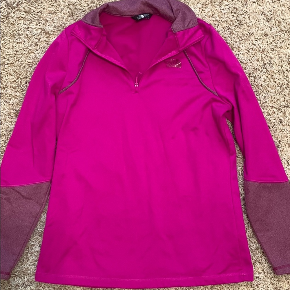 Women’s North Face 1/4 zip pullover size large